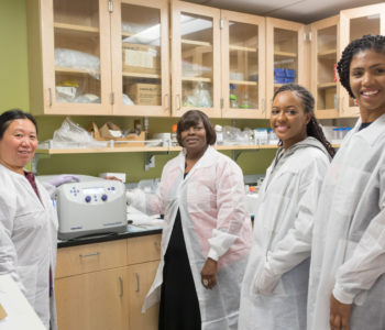 In the Cohen lab (seen above, with Research Assistant Professor Junxiang Wan), Dr. Renee Reams, Stephanie Rivera-Correa and Taliah Qaiyim learned about the lab’s in-house ELISA assays to detect mitochondrial peptides and mitochondrial DNA copy number assays. The team also visited the USC Institute of Translational Genomics, led by Keck School of Medicine Professor John Carpten, where Reams and students obtained isolated total RNA from tissues derived from prostate tumors in black men for RNA sequencing.