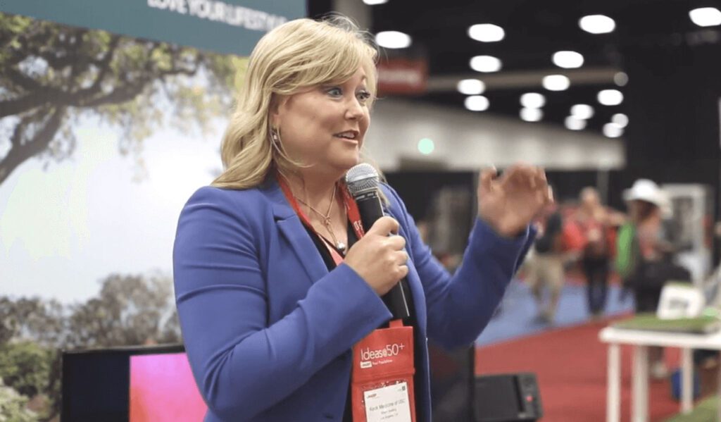 Sherri Snelling